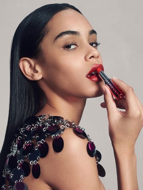 FAMOUS LIPCOLOR METALLIC
