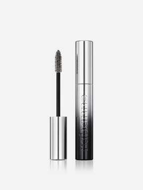 famous primer mascara