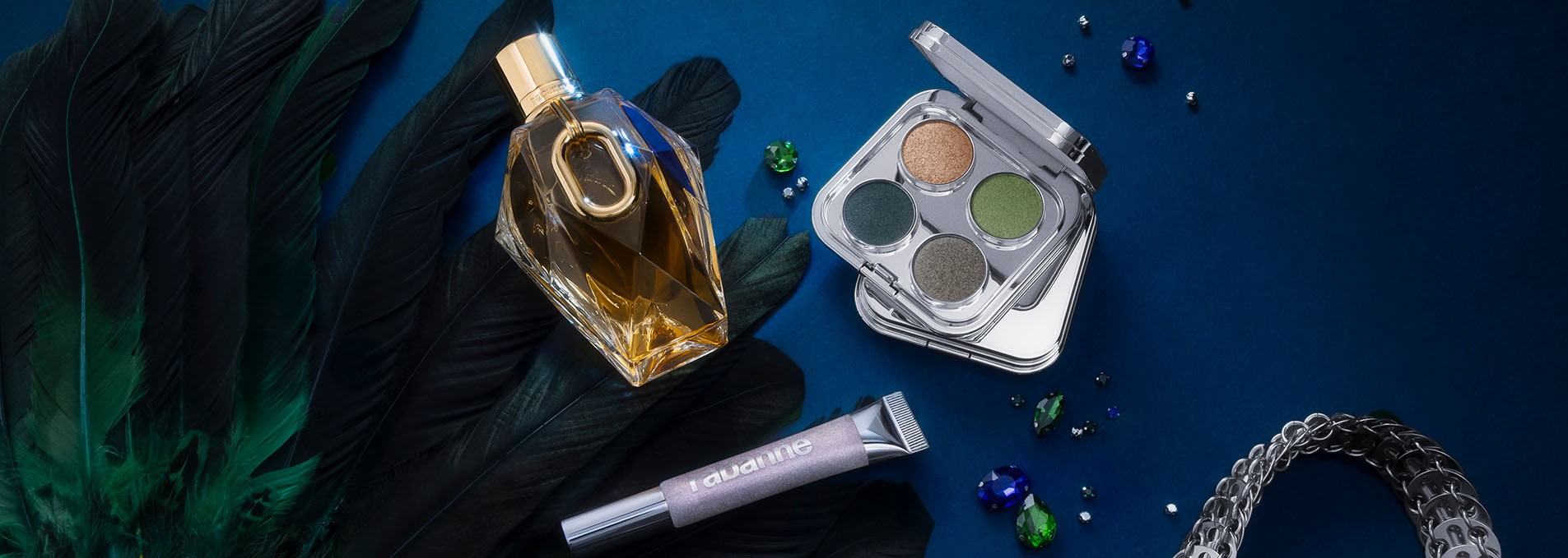 RABANNE MAKEUP / BUTTERFLY EFFECT CROSS LOOK