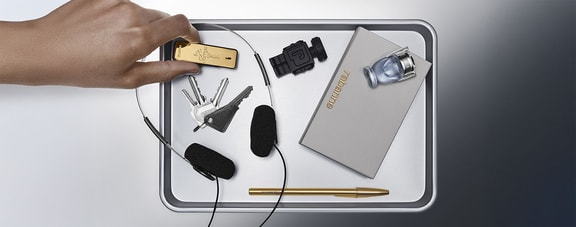 RABANNE TRAVEL ESSENTIALS HEADER
