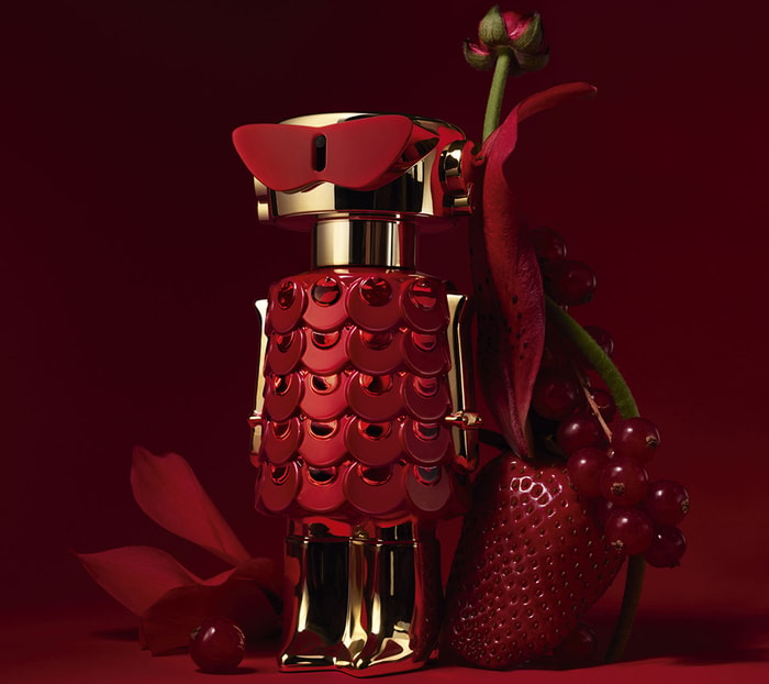 FAME IN LOVE | Eau de Parfum Intense | Rabanne EN