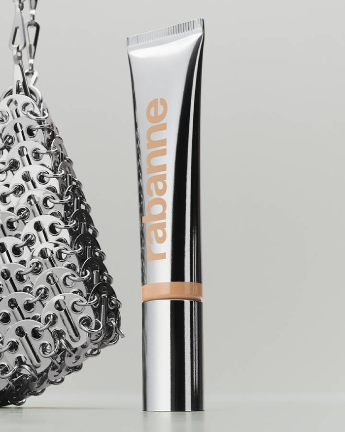 Fresh Touch Foundation | Foundation | For Her | Rabanne USA