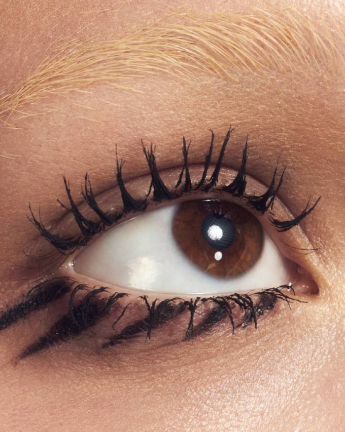 PR MUP FAMOUS MASCARA DEEP BLACK