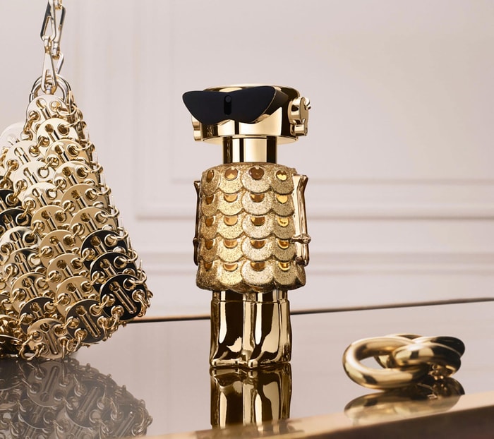 パコラバンヌ　FAME Amazon.com : Paco Rabanne Fame Parfum Spray for Women, 2.7