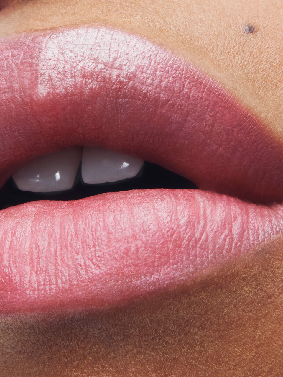 FAMOUS LIPCOLOR METALLIC
